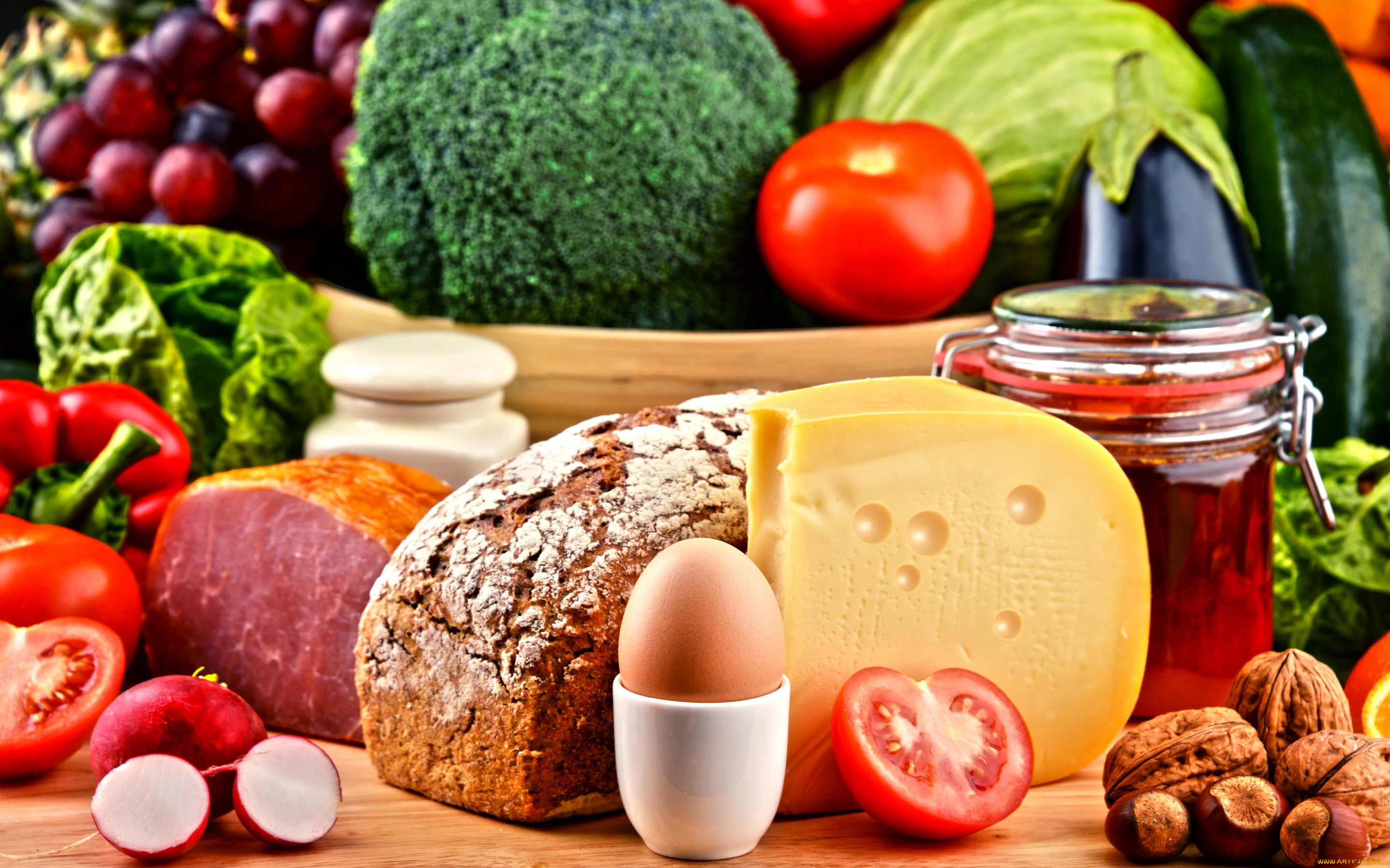 еда, разное, перец, орехи, мед, помидор, яйцо, сыр, ветчина, хлеб, виноград, капуста, овощи, томаты
