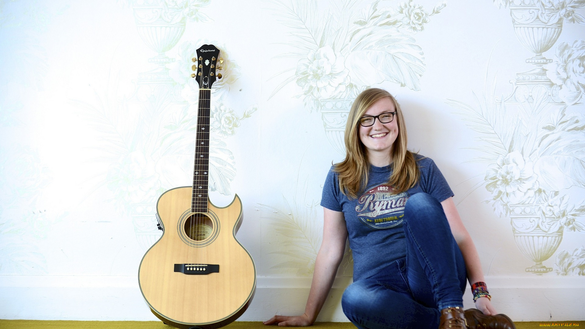 музыка, -, другое, девушка, очки, гитара