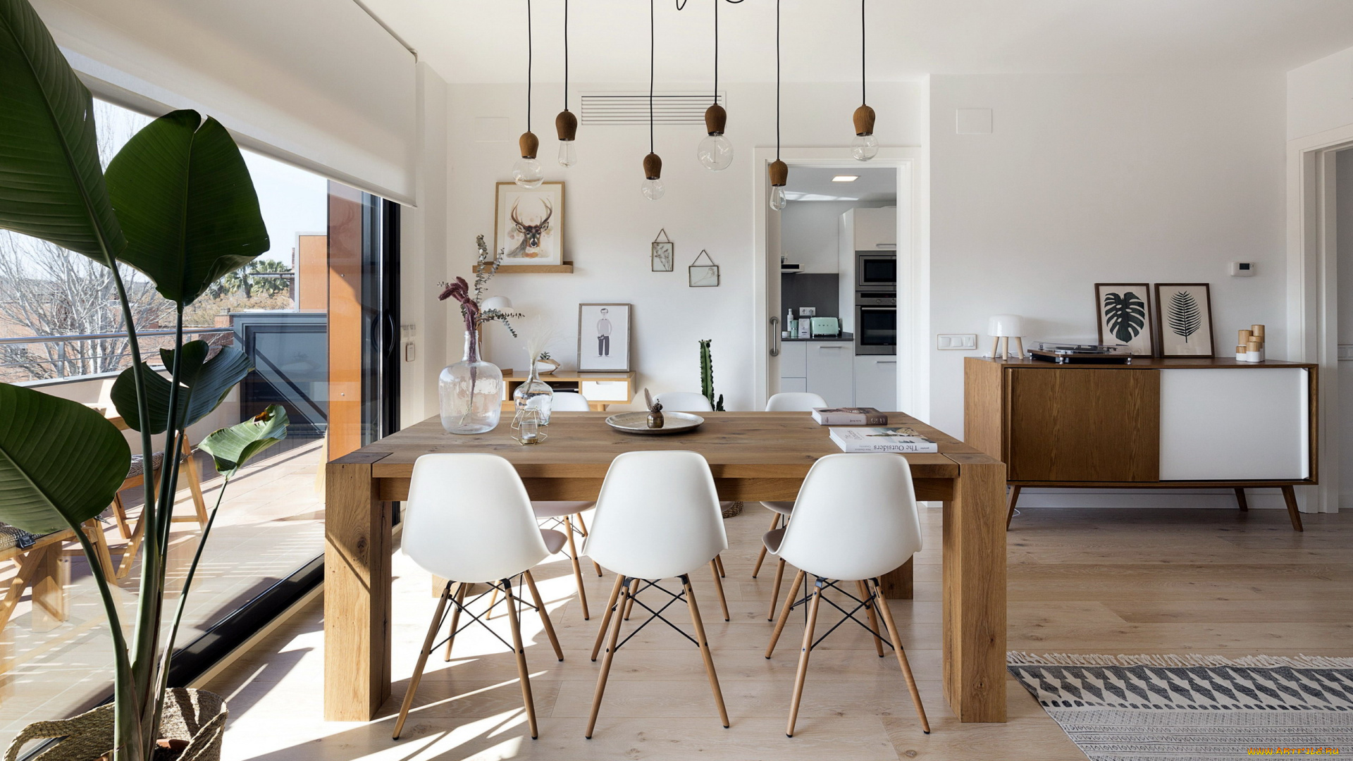 интерьер, столовая, стол, стулья, комод