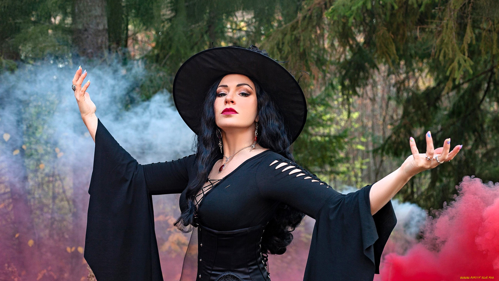 девушки, юлия, огородникова, образ, косплей, наряд, костюм, шляпа, платье, рукава, дым, лес, деревья