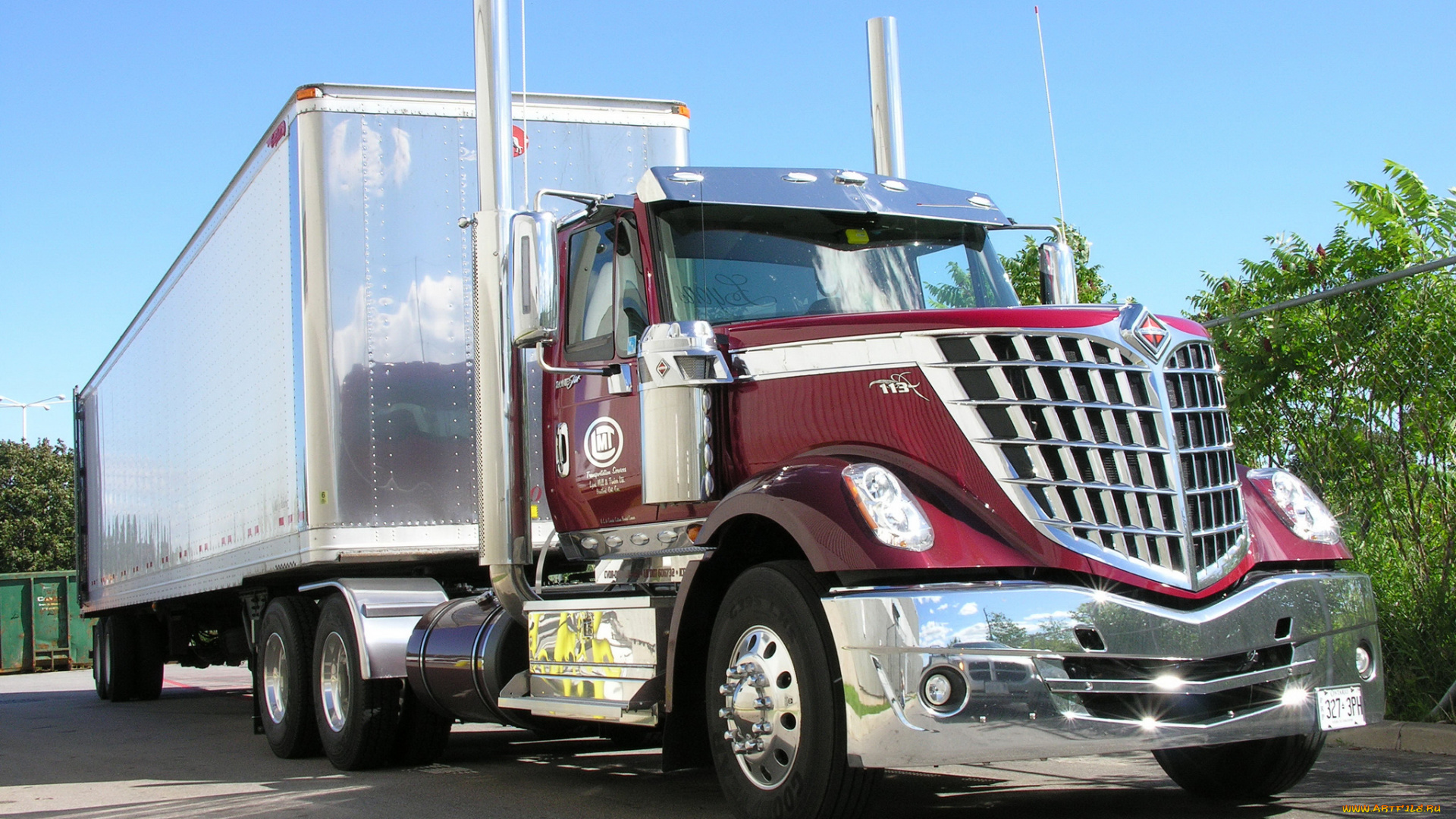 автомобили, international