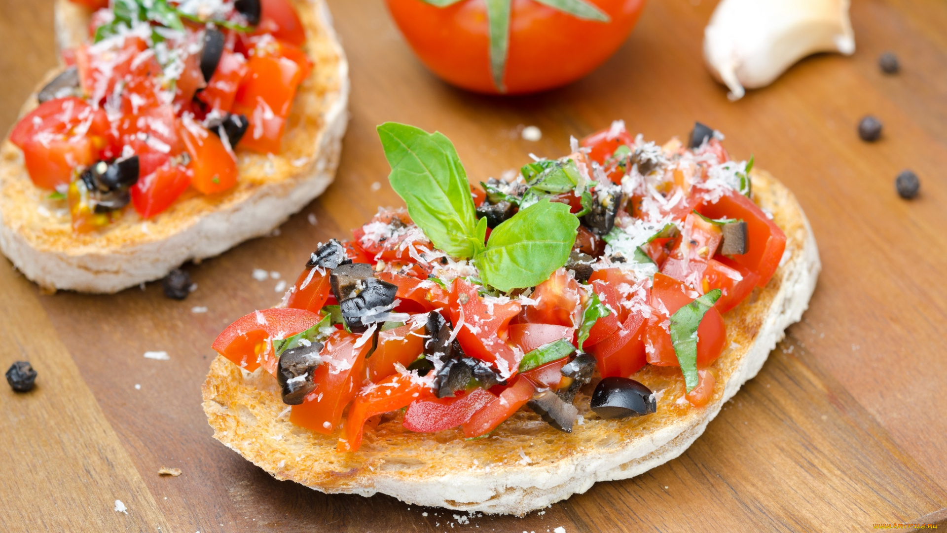 еда, бутерброды, гамбургеры, канапе, базилик, помидоры, оливки, сыр