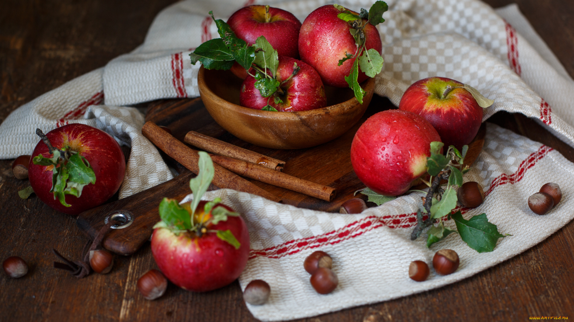 еда, Яблоки, яблоки, орехи