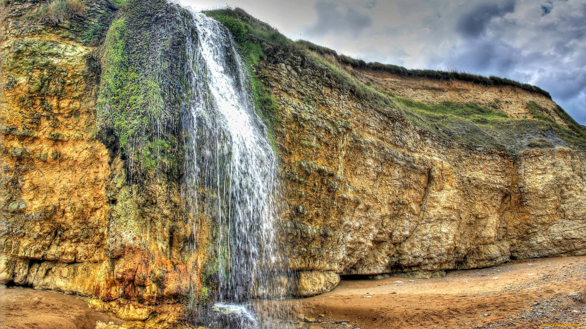 природа, водопады, берег, пляж, обрыв, водопад, тучи