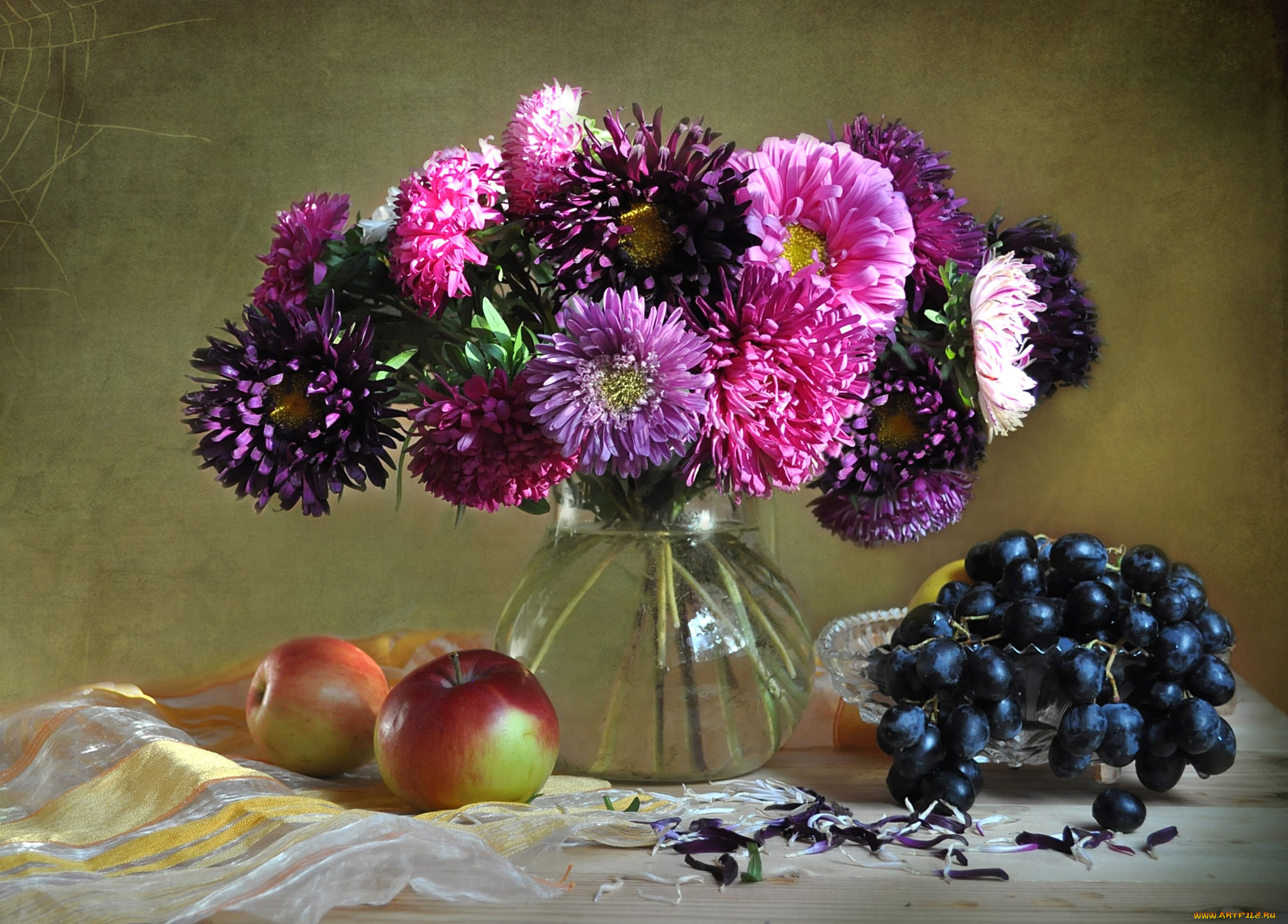 еда, натюрморт, виноград, астры, яблоки