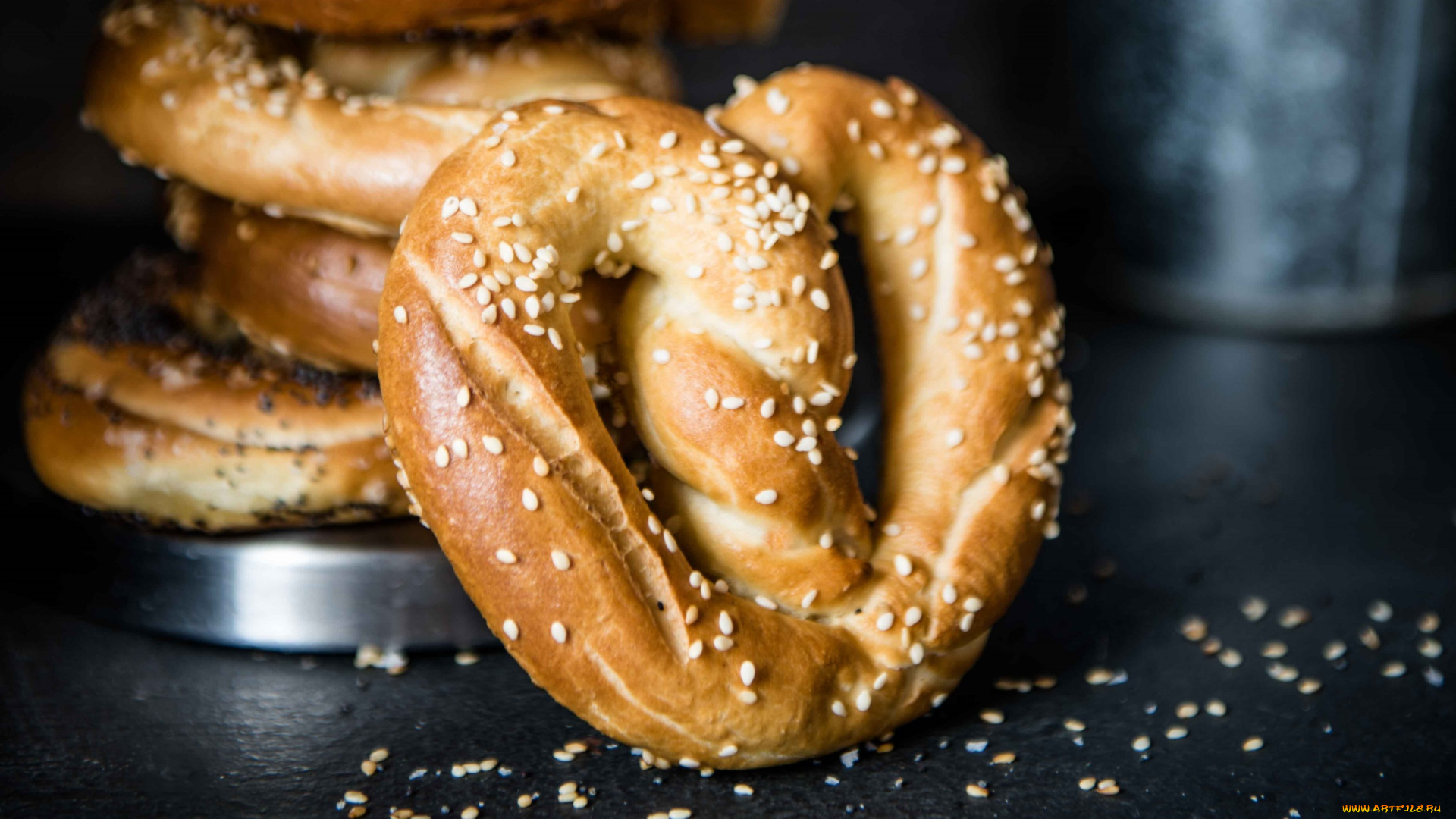 еда, хлеб, , выпечка, крендель, кунжут, выпечка