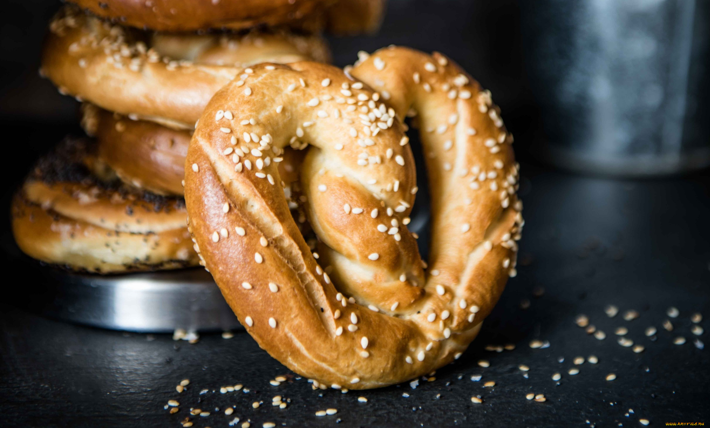 еда, хлеб, , выпечка, крендель, кунжут, выпечка