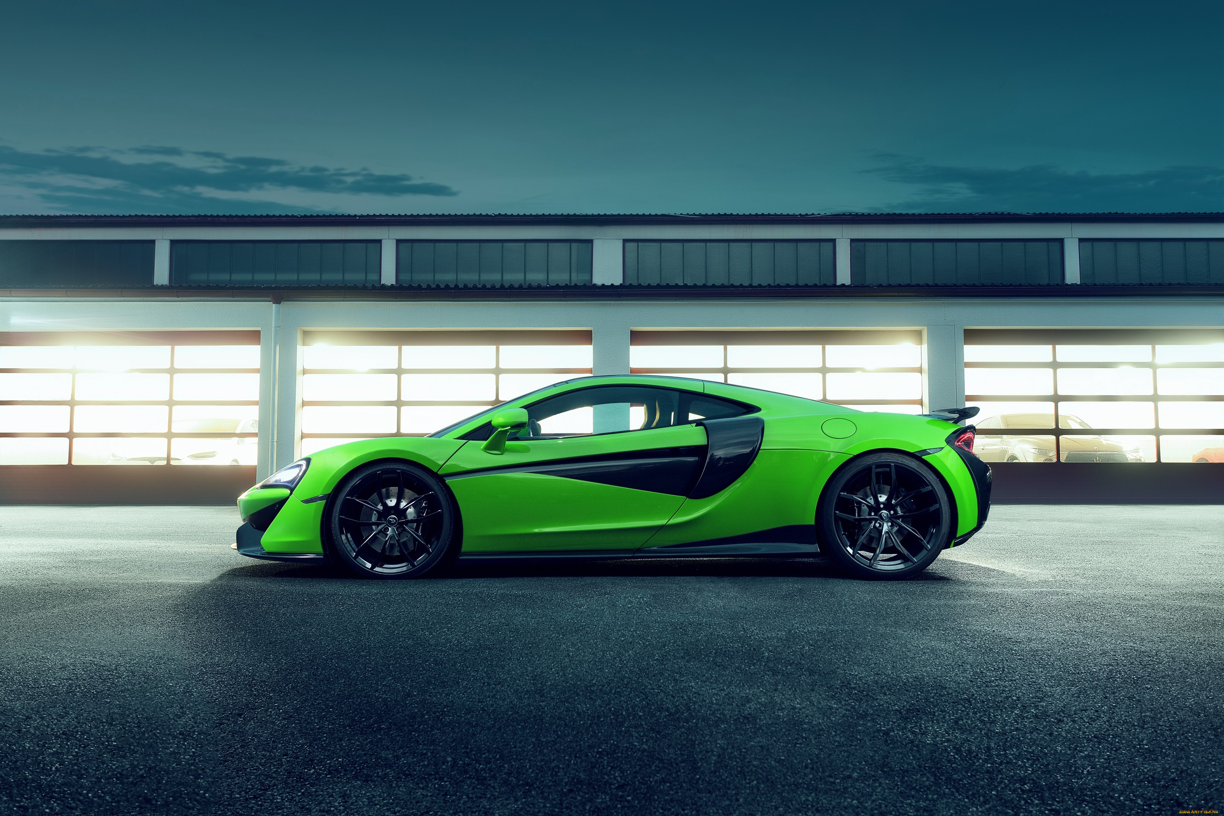 автомобили, mclaren