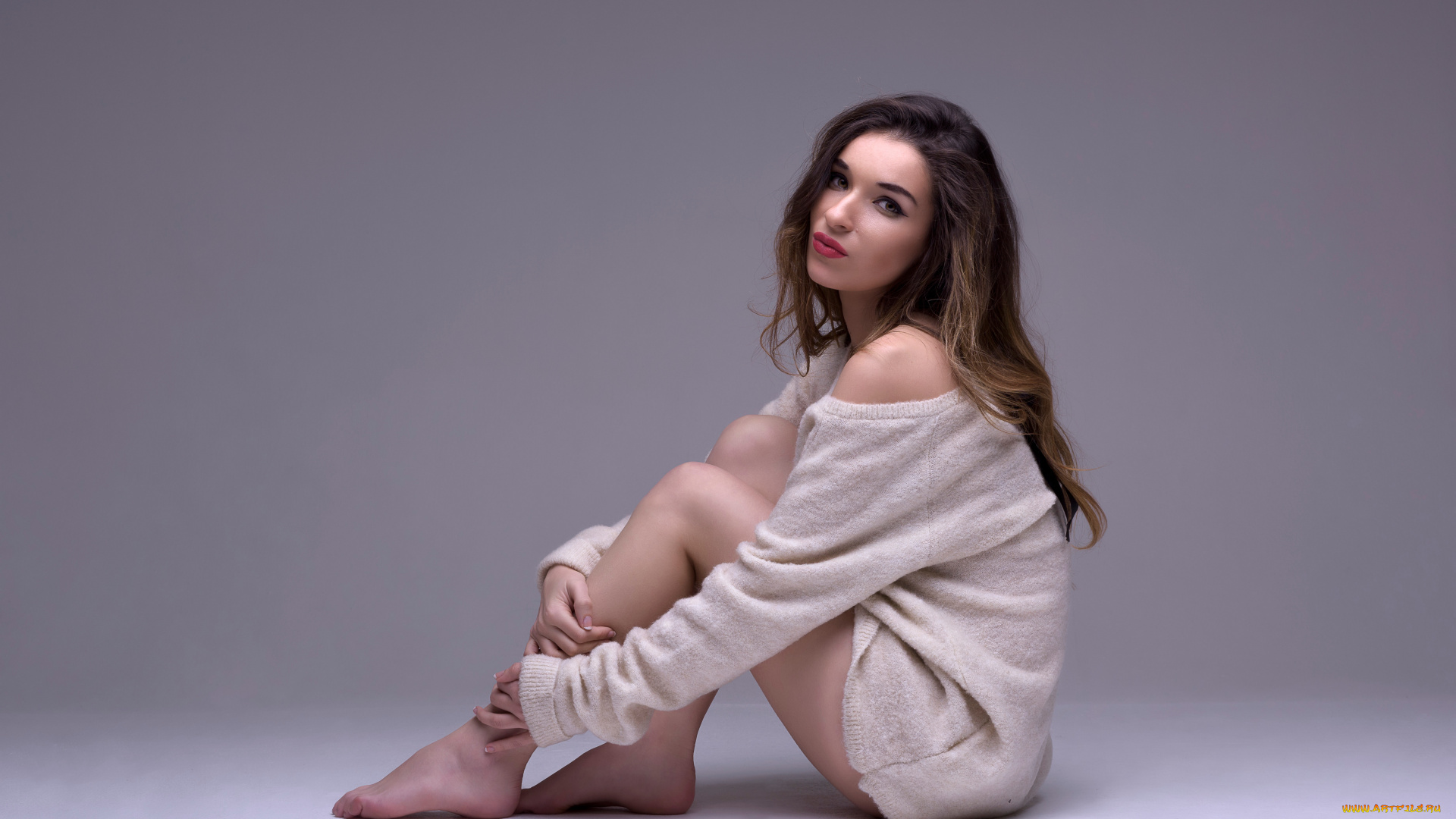 бестия, девушки, -, брюнетки, , шатенки, девушка, женщина, брюнетка, темноволосая, сексуальная, модель, звезда, обувь, одежда, бельё, голготки, чулки, аксессуары, и, множество, всяческих, елементов, на, картинке, фотографий, изображении