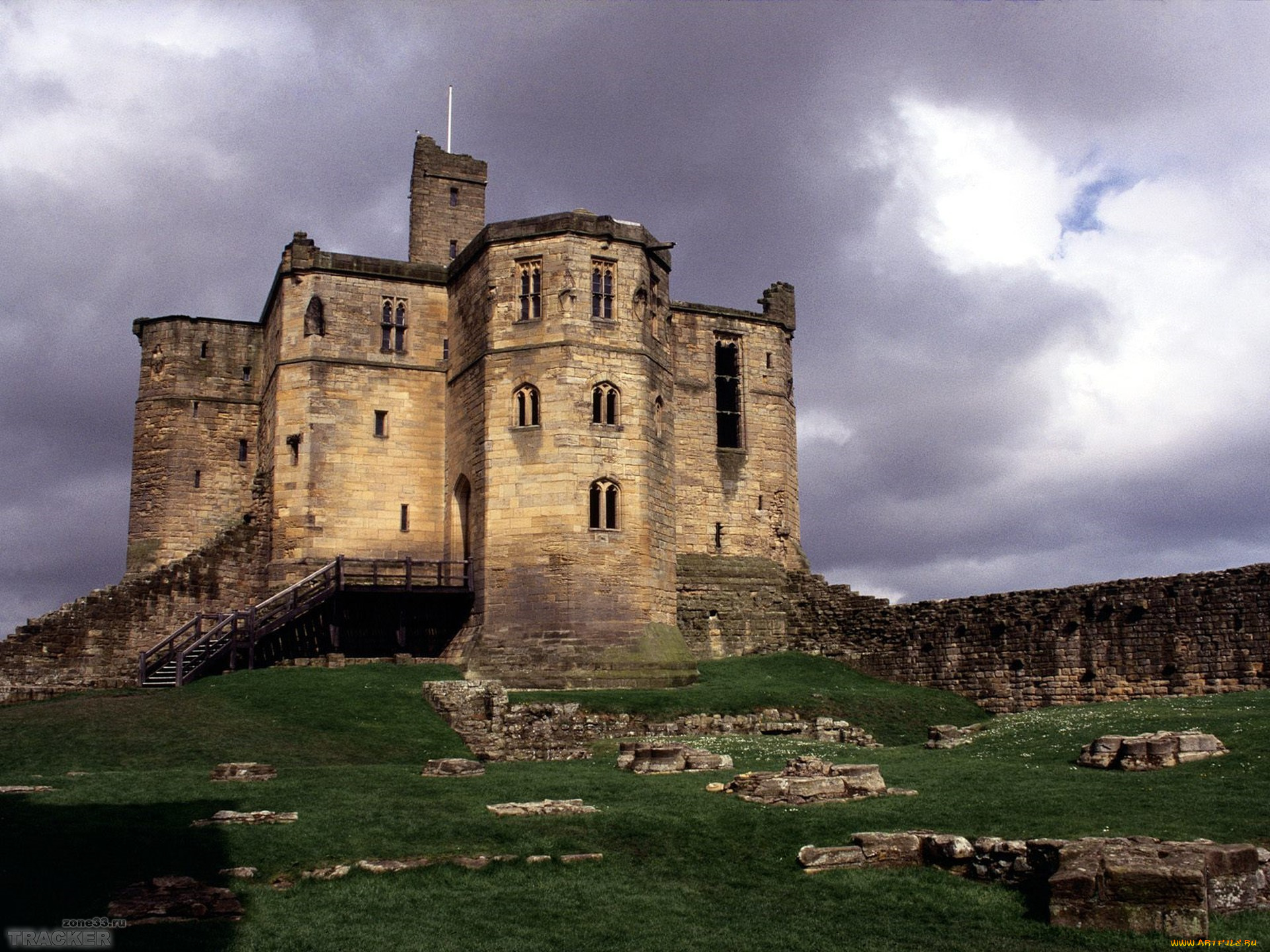 warkworth, castle, , northumberland, , england, города, замки, англии, замок, развалины, лужайка