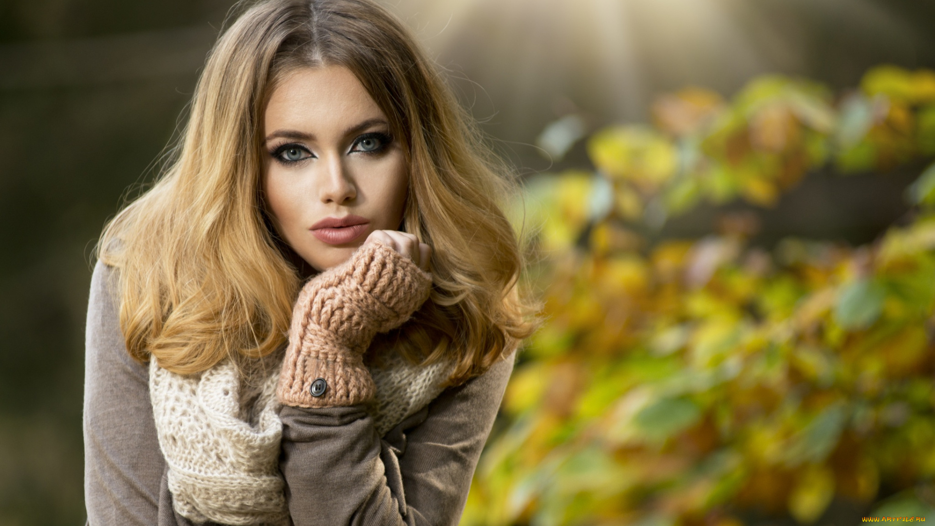 девушки, -unsort, , брюнетки, , шатенки, макияж, шатенка, девушка, лучи, осень, митенки, пальто