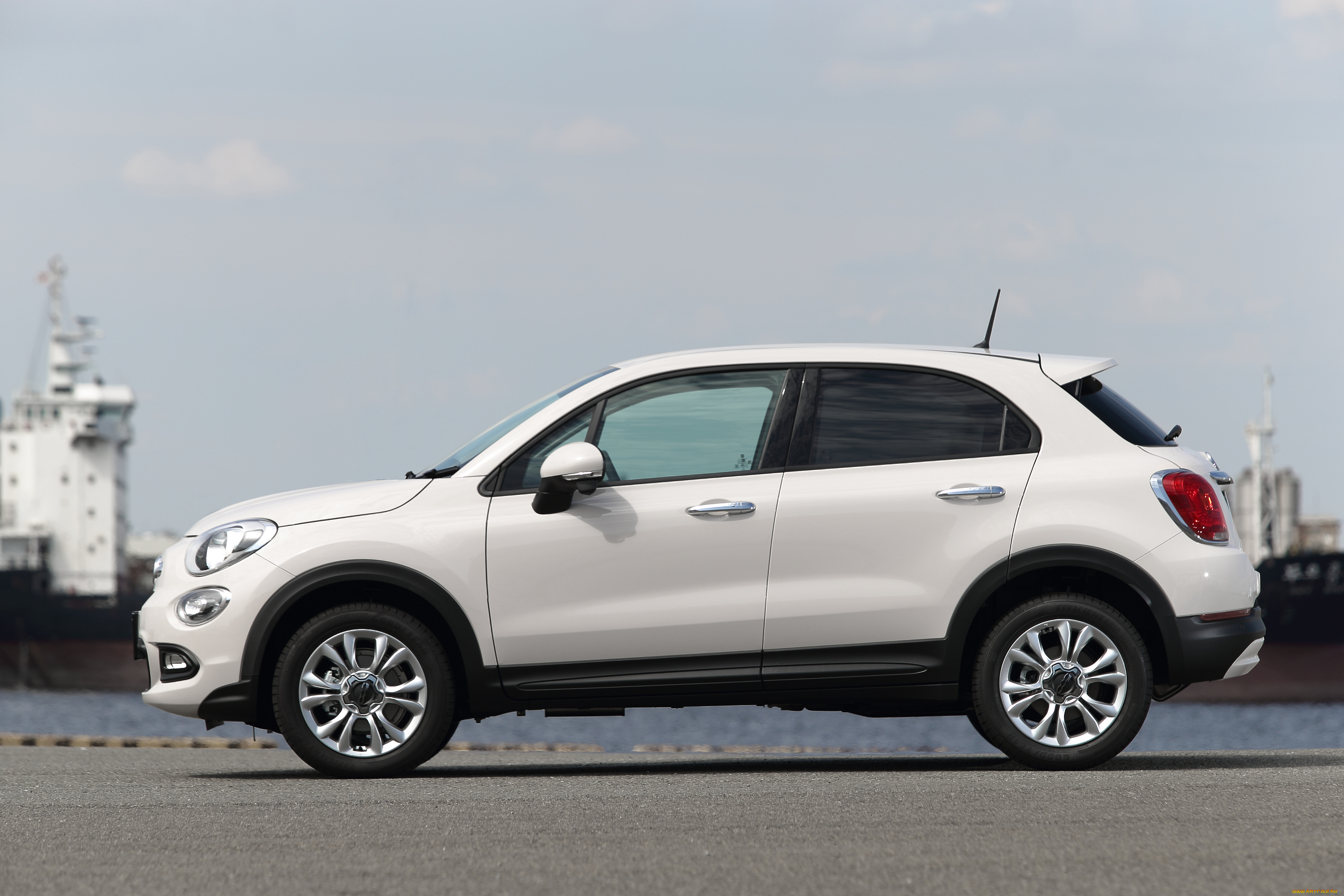 автомобили, fiat