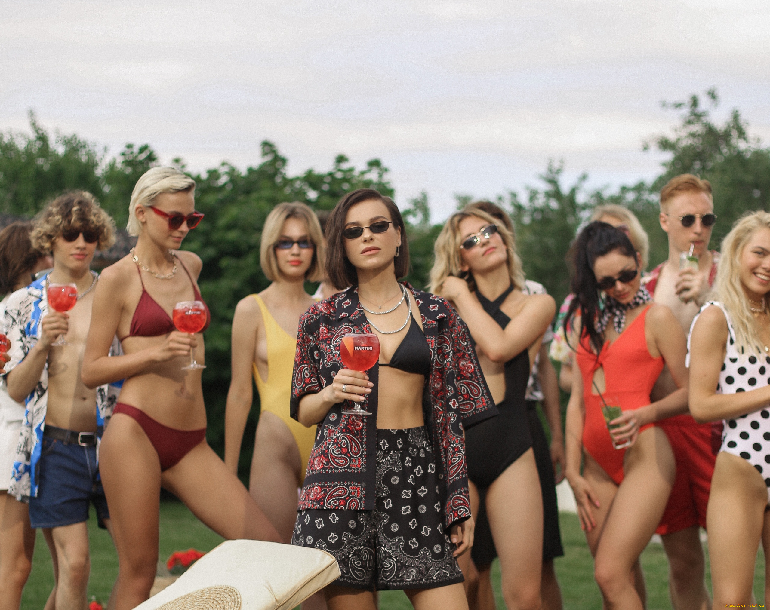 разное, знаменитости, очки, купальники, бокалы, девушки, лена, темникова