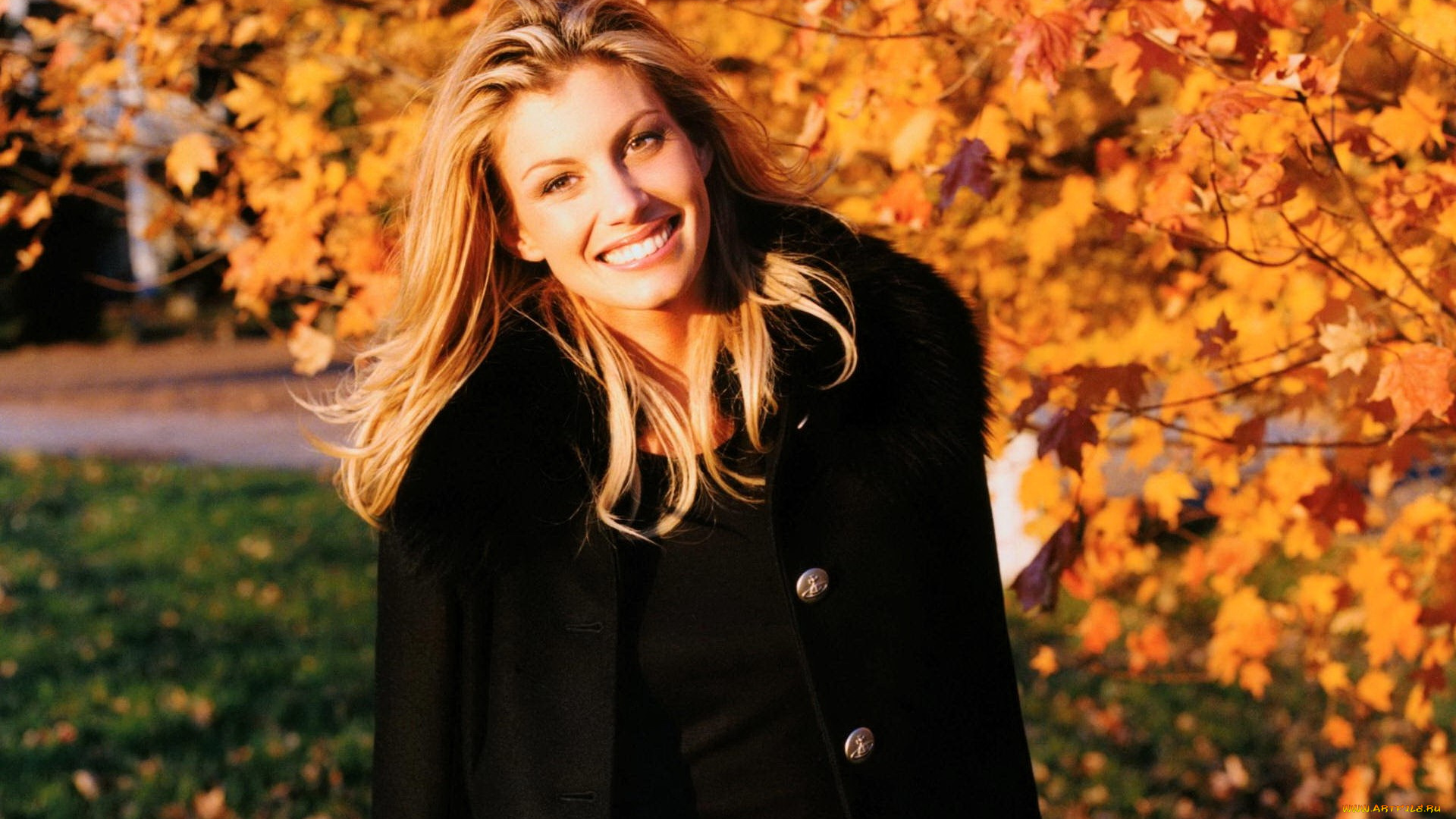 музыка, faith, hill, блондинка, пальто, деревья, осень