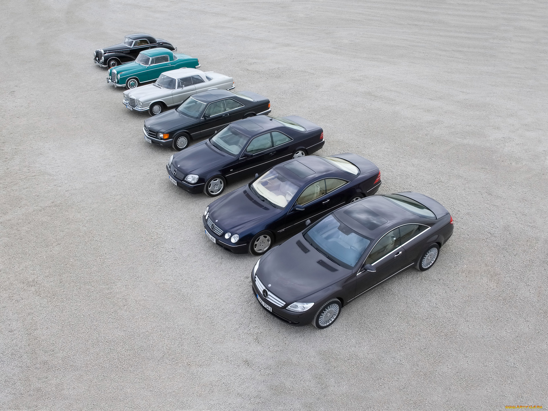 автомобили, разные, вместе