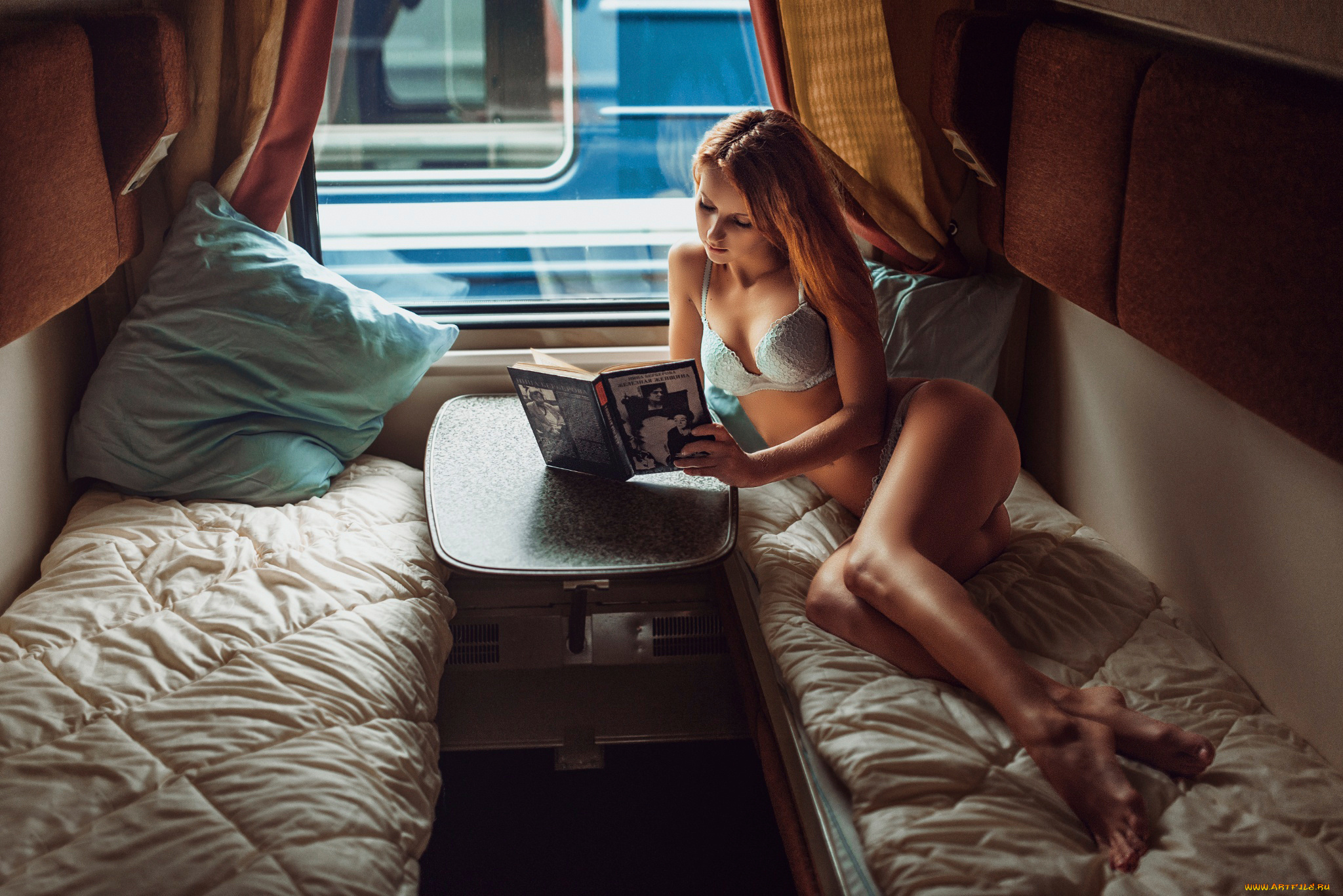 девушки, -unsort, , рыжеволосые, и, другие, нижнее, бельё, книга, купе, вагон, девушка