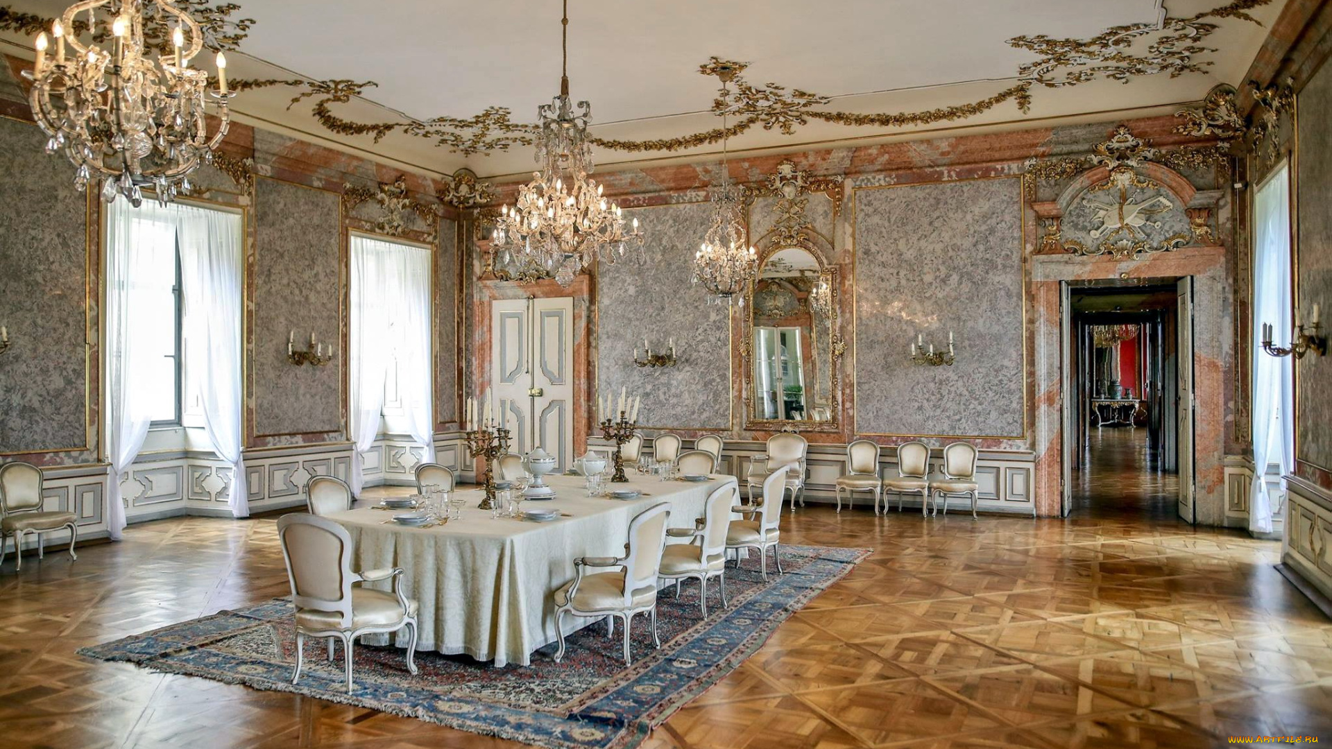 интерьер, дворцы, , музеи, столовая, люстры, канделябры, сервировка