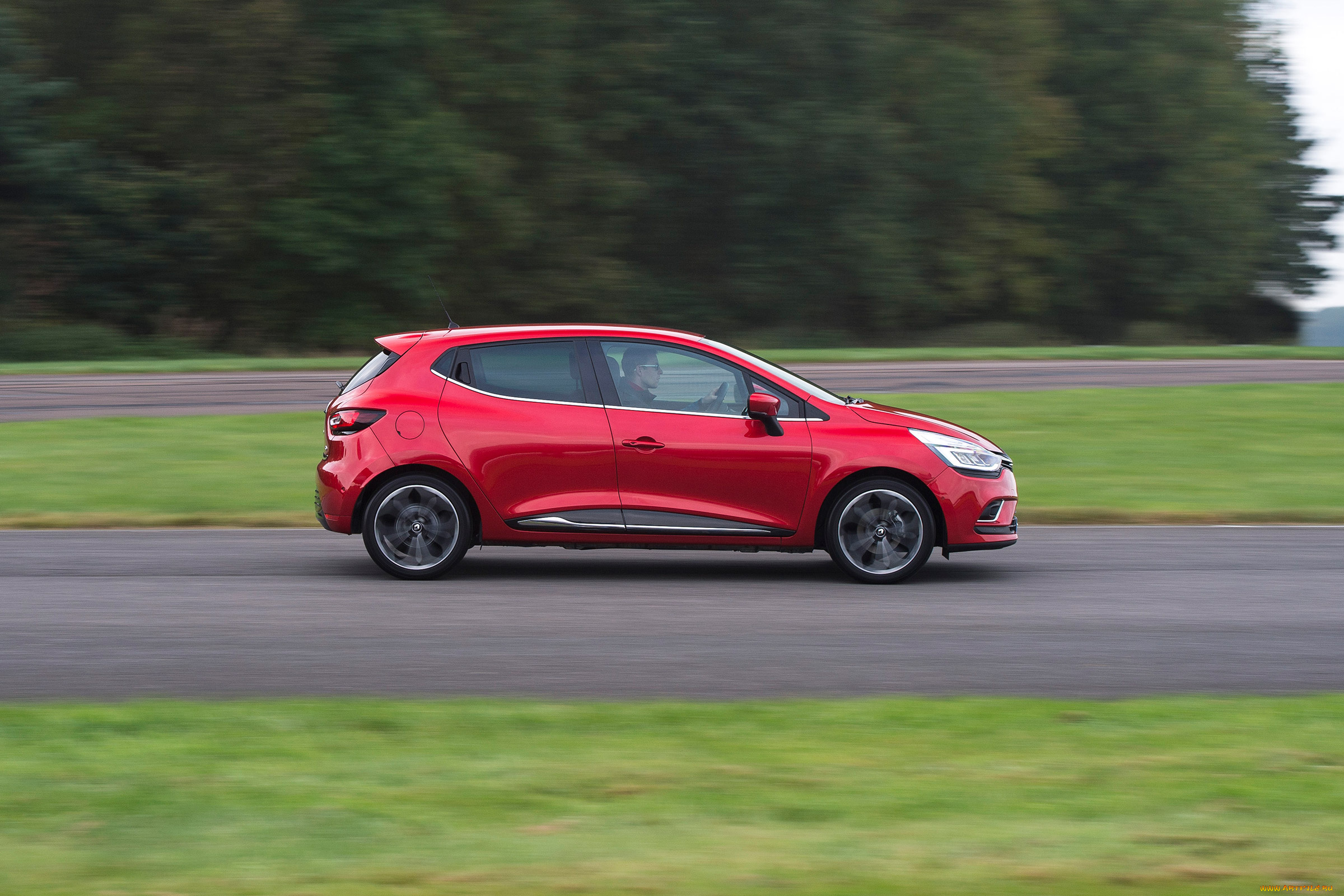 автомобили, renault