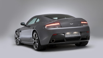 Картинка автомобили aston+martin aston martin