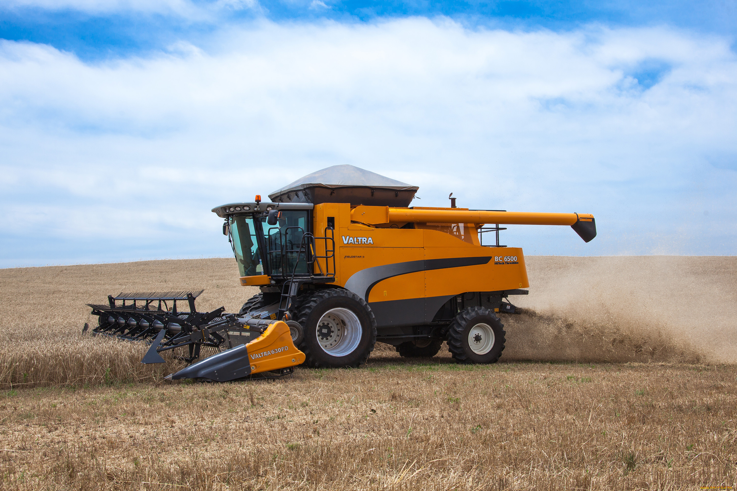 техника, комбайны, valtra