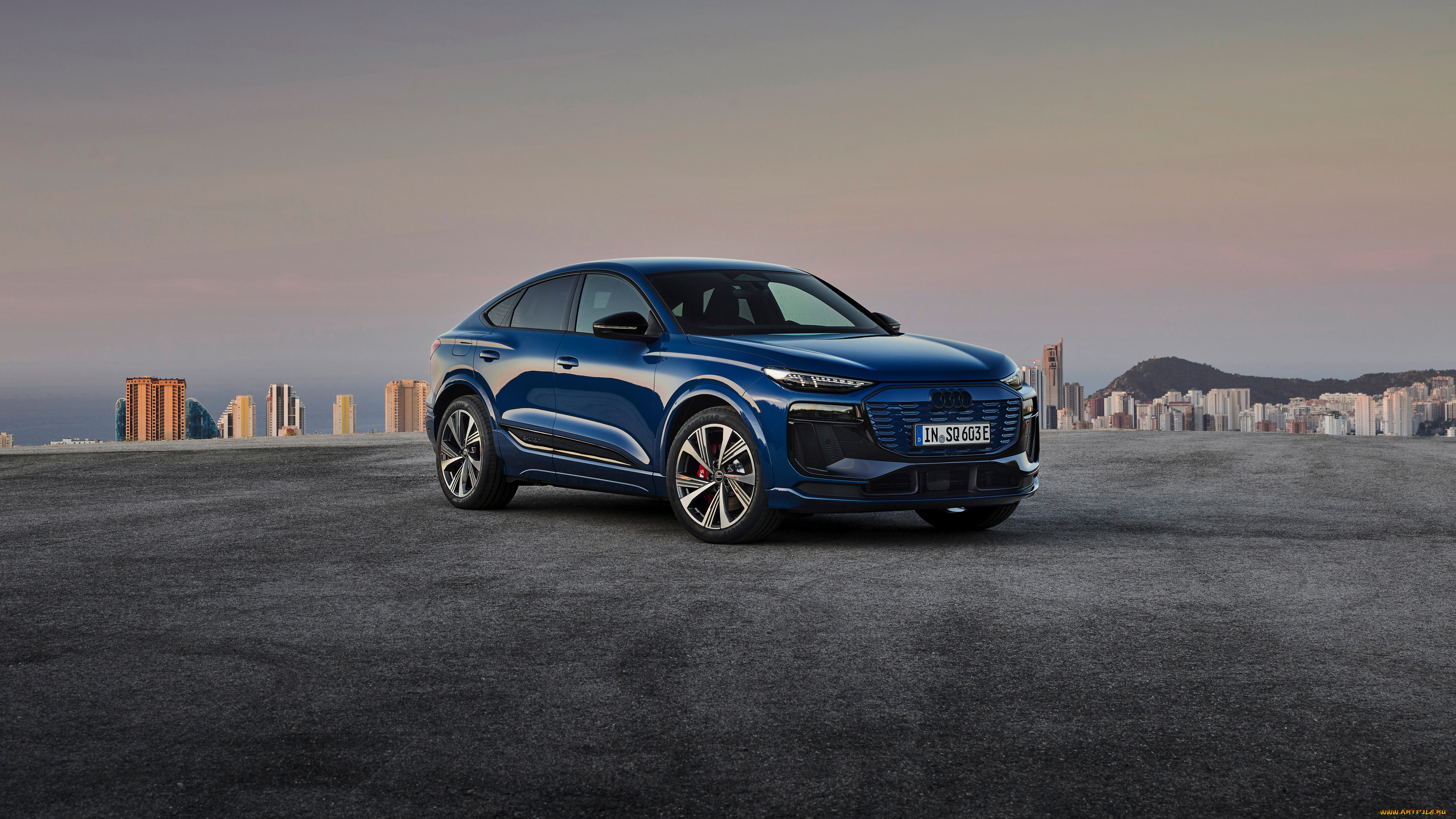 автомобили, audi, sq6, sportback, etron, 2024, синий, город
