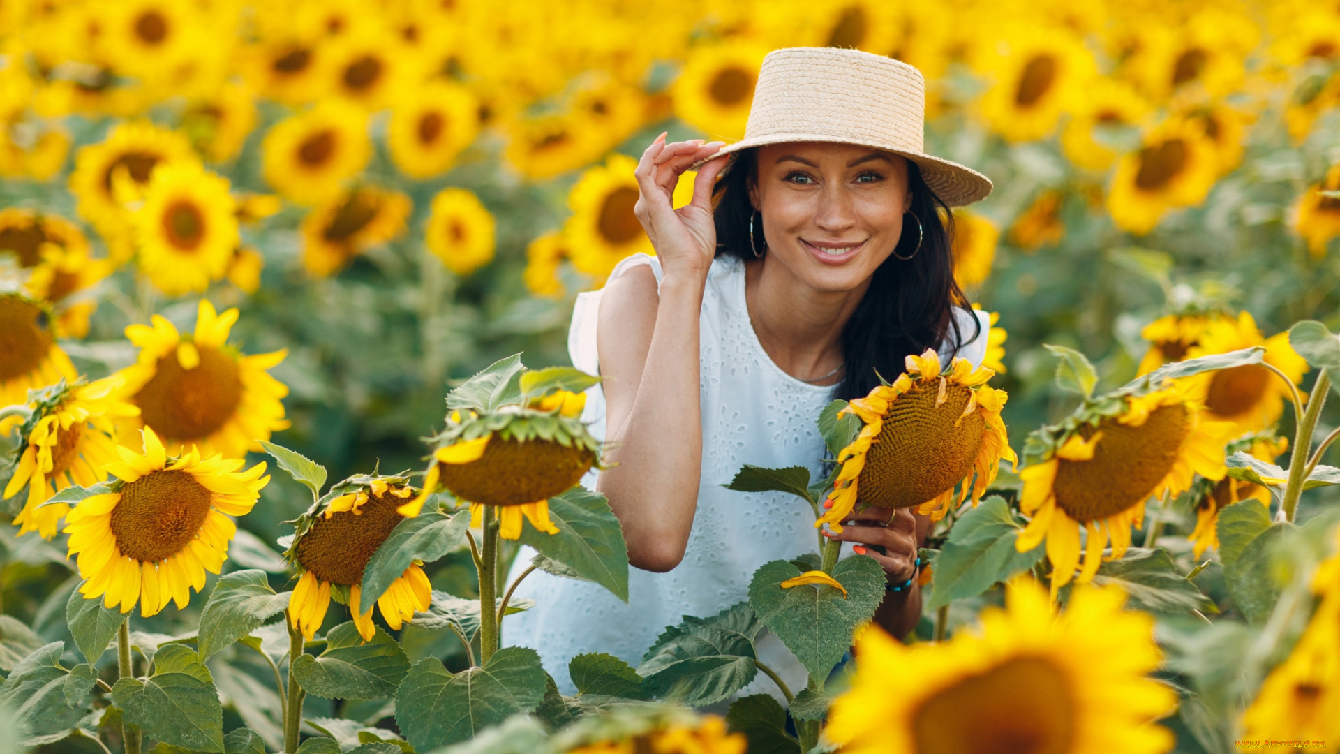 сексуальная, девушка, девушки, -, брюнетки, , шатенки, девушка, женщина, брюнетка, темноволосая, сексуальная, модель, звезда, позирует, разная, обувь, верхняя, стильная, одежда, нижнее, эротическое, бельё, трусы, лифчик, колготки, чулки, аксессуары, макияж, и, множество, элементов, на, фотографии