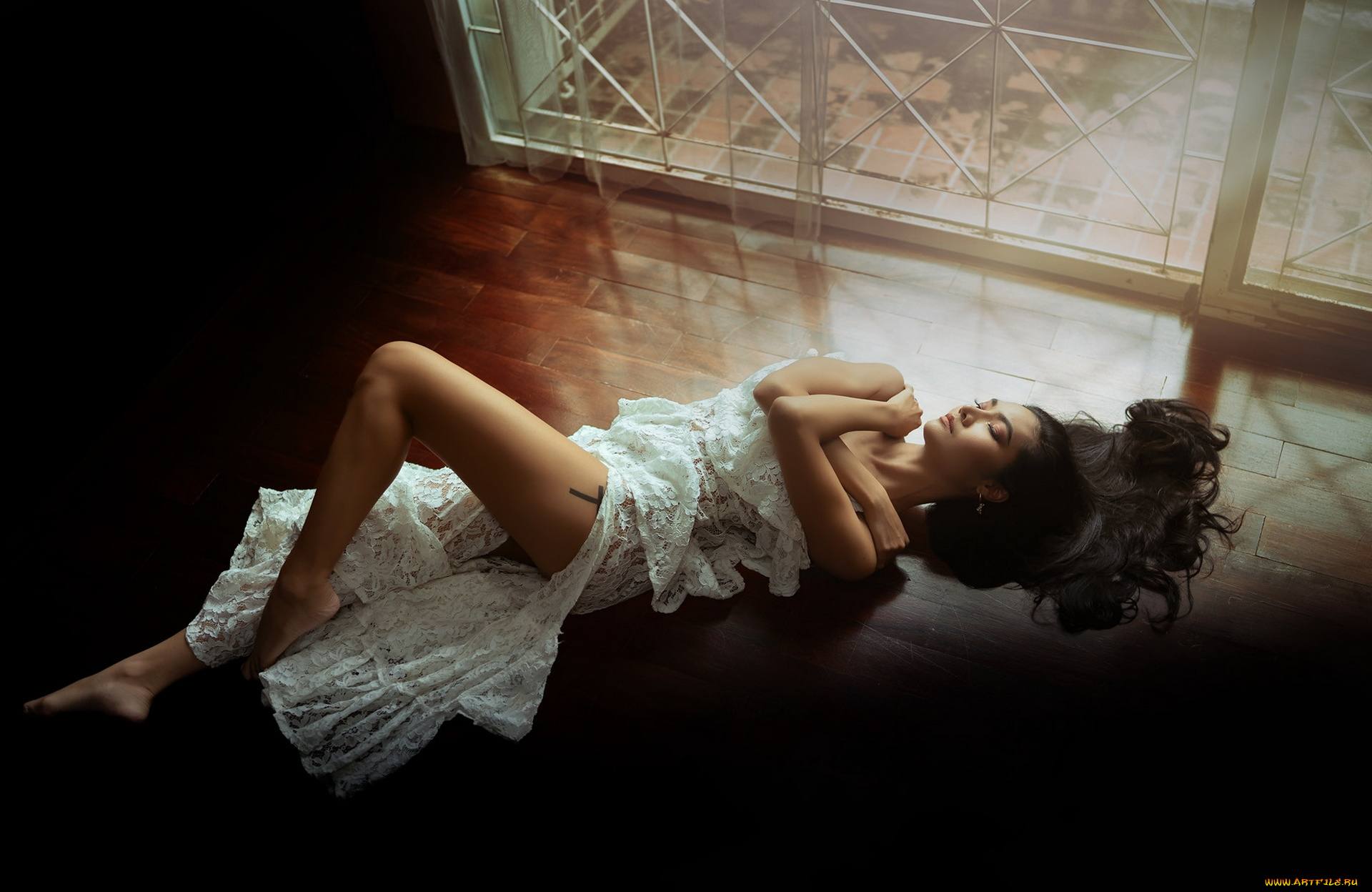 азиатская, красота, девушки, -, азиатки, девушка, женщина, брюнетка, темноволосая, сексуальная, модель, звезда, позирует, разная, обувь, верхняя, стильная, одежда, нижнее, эротическое, бельё, трусы, лифчик, колготки, чулки, аксессуары, макияж, и, множество, элементов, на, фотографии