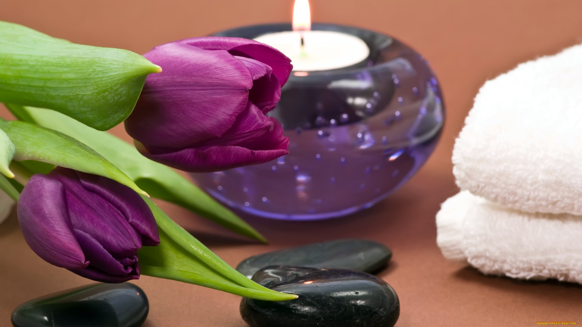 разное, свечи, тюльпаны, свеча, камни, полотенце