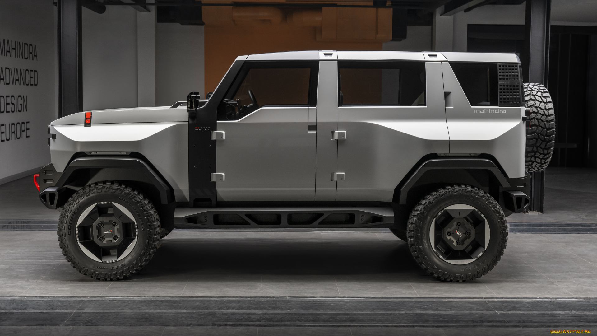 автомобили, mahindra