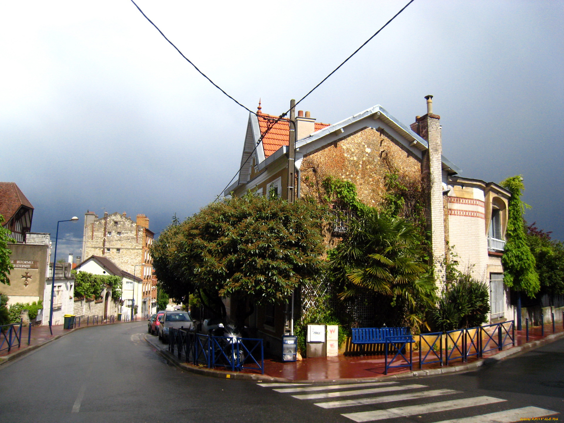 города, улицы, площади, набережные, дома, деревья