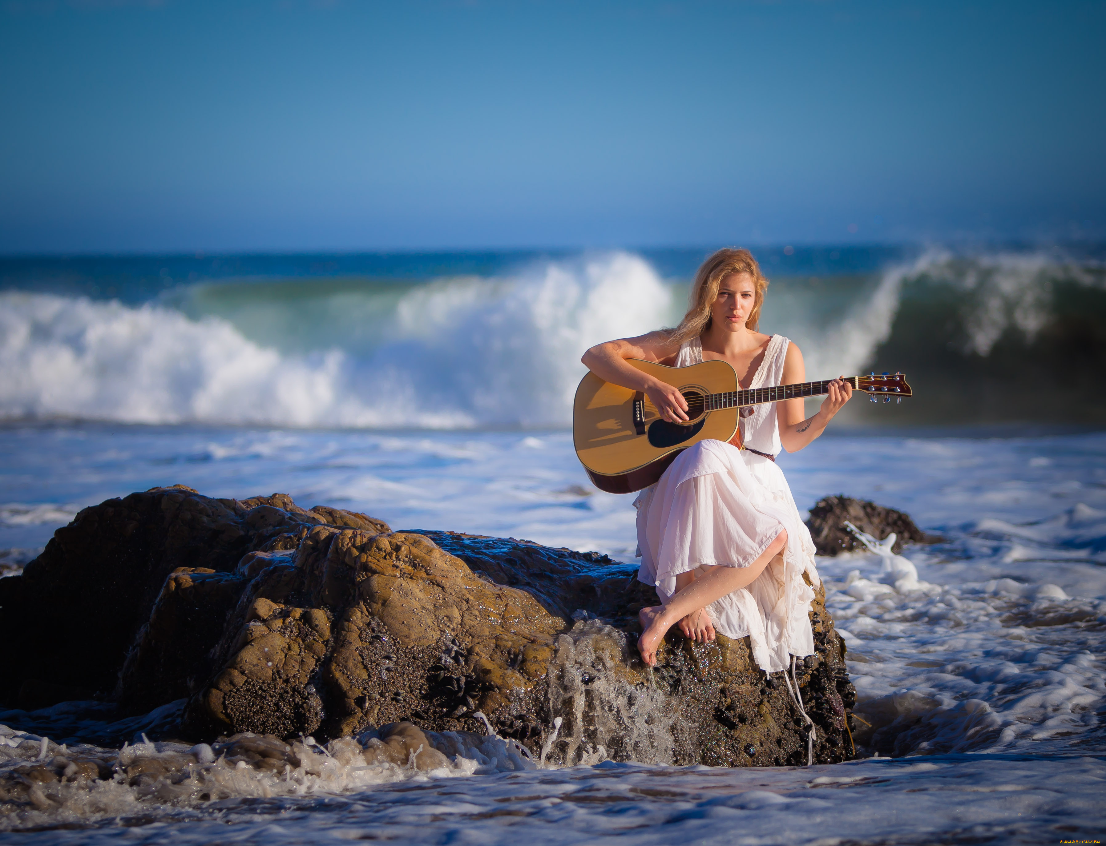 -Unsort, Блондинки, девушки, unsort, блондинки, камни, гитара, волна, море