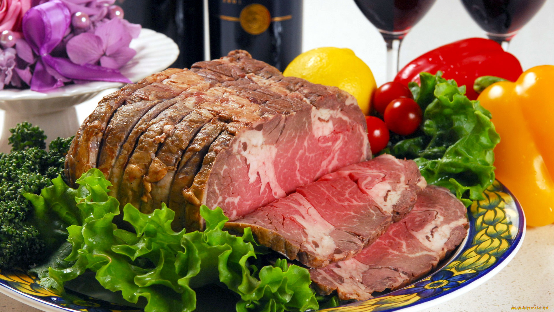 еда, мясные, блюда, вино, перец, зелень, ростбиф