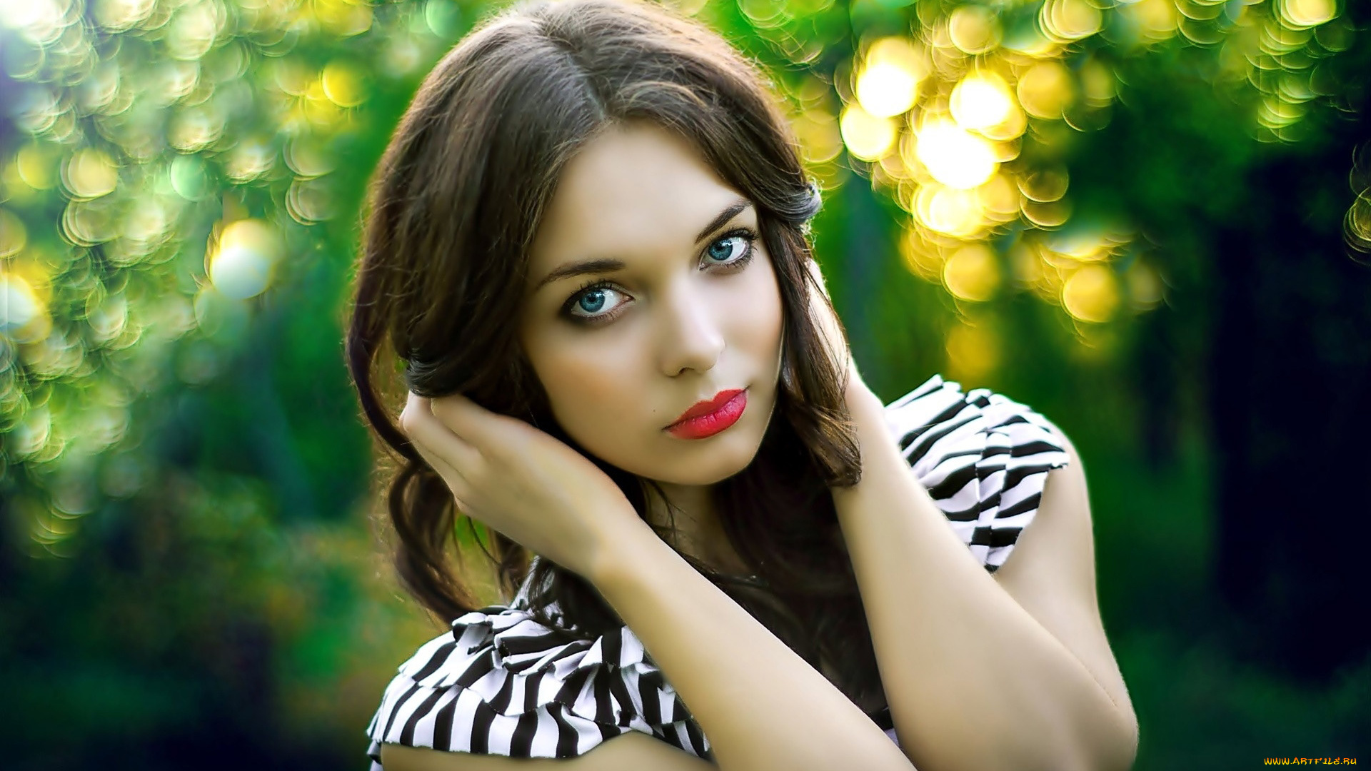 девушки, -, брюнетки, , шатенки, декольте, брюнетка, взгляд, жест, алая, помада