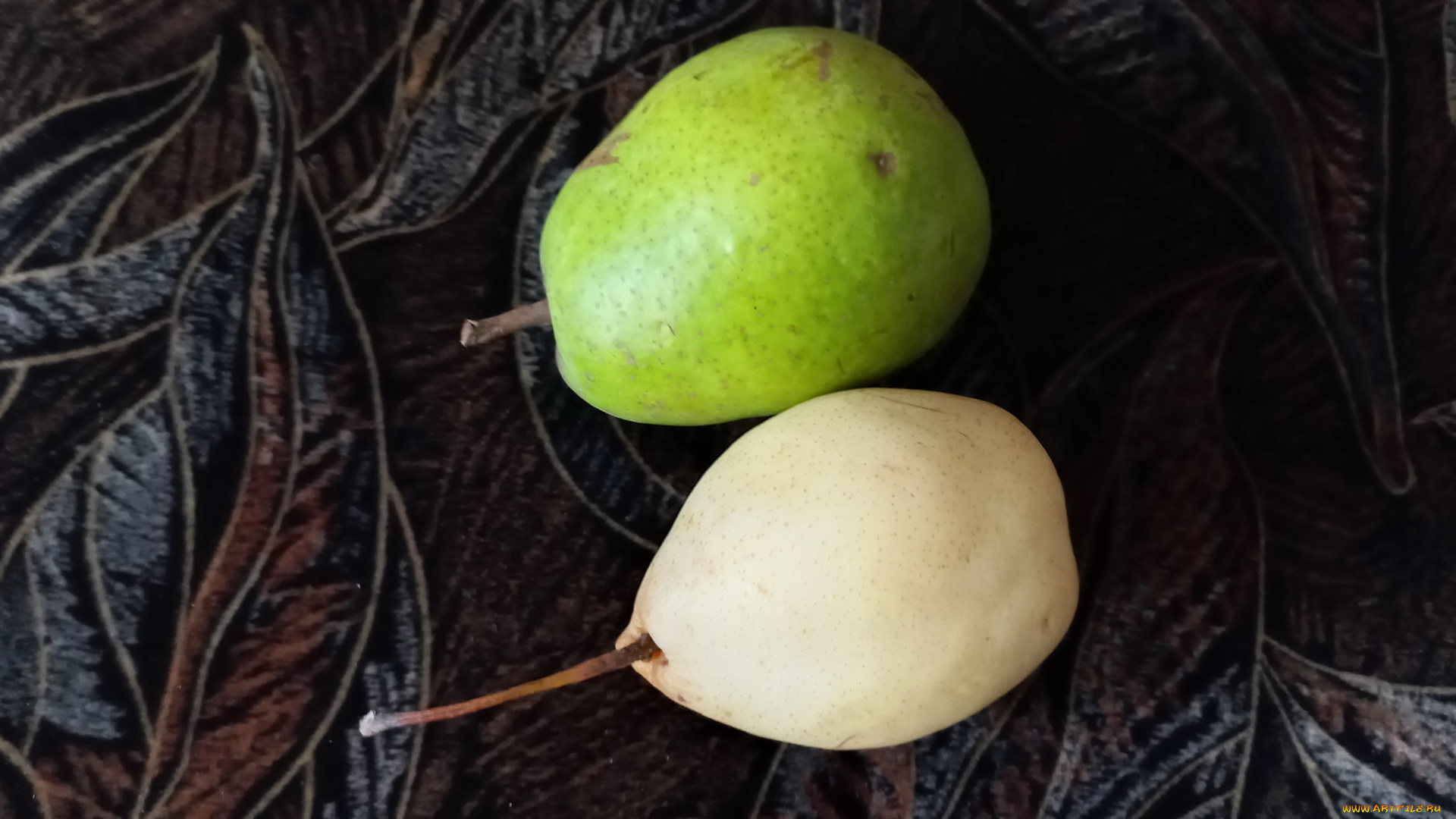 еда, груши, дуэт