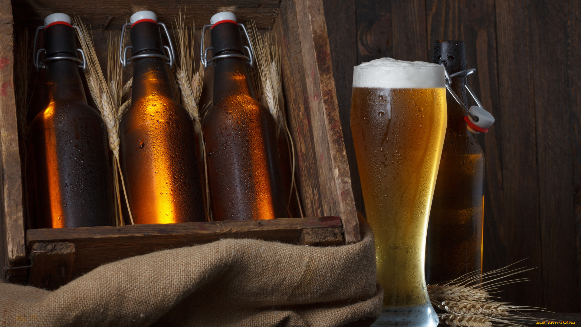 еда, напитки, , пиво, стол, колоски, пена, пиво, бокал, бутылки, ящик