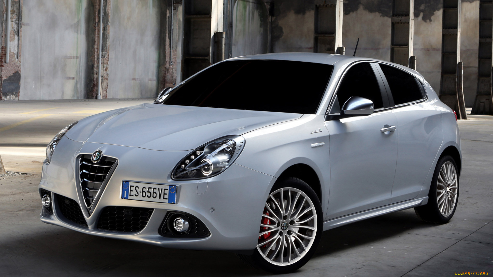 alfa, romeo, giulietta, sportiva, 2014, автомобили, alfa, romeo, белый, помещение
