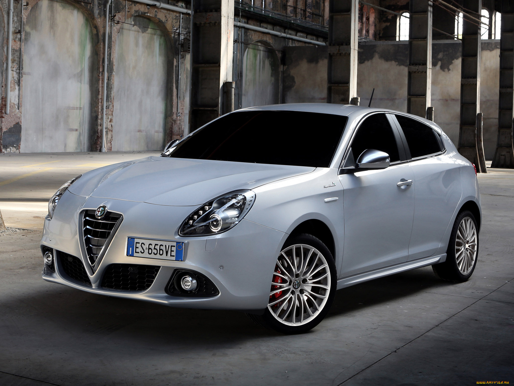alfa, romeo, giulietta, sportiva, 2014, автомобили, alfa, romeo, белый, помещение