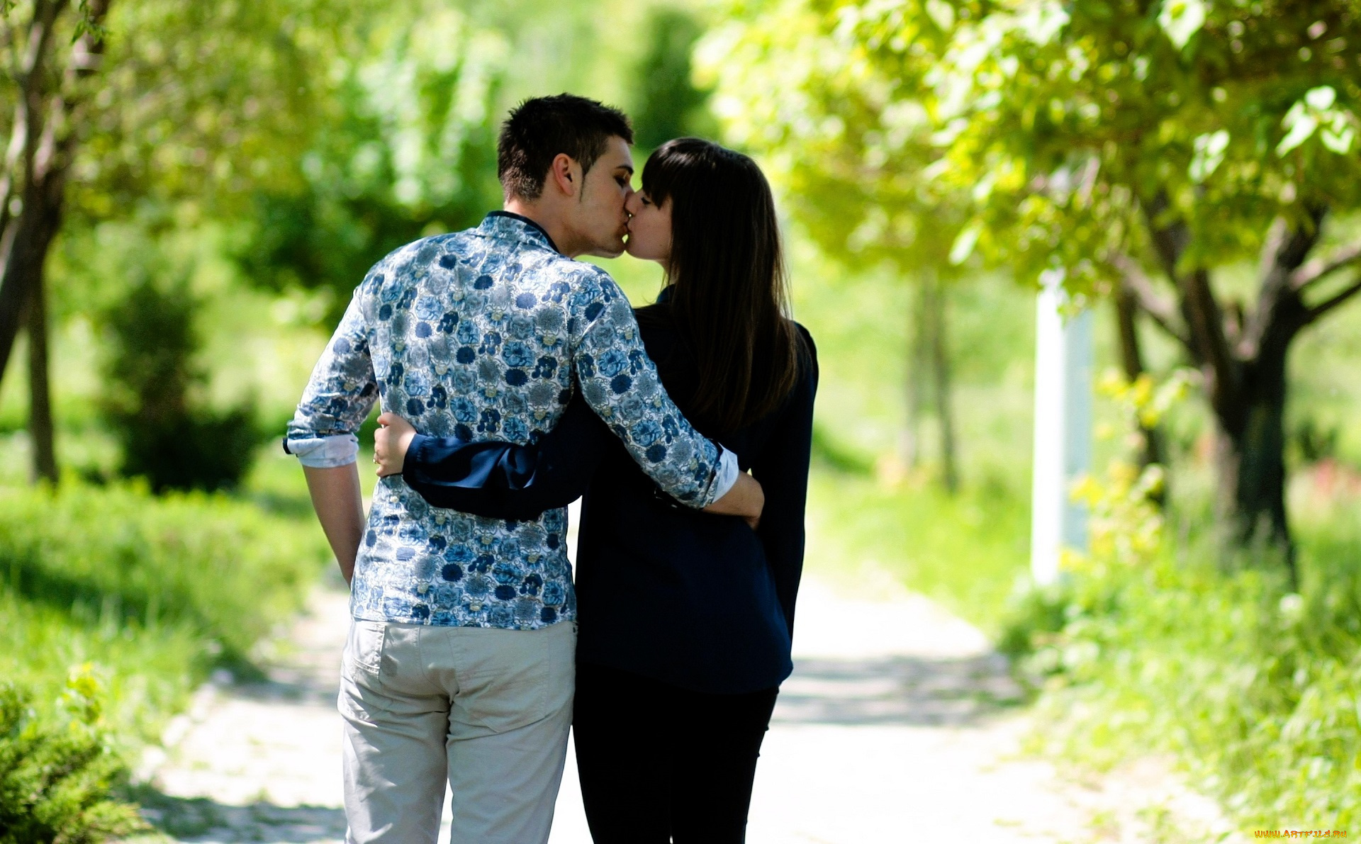 разное, мужчина, женщина, пара, поцелуй, дорога, деревья