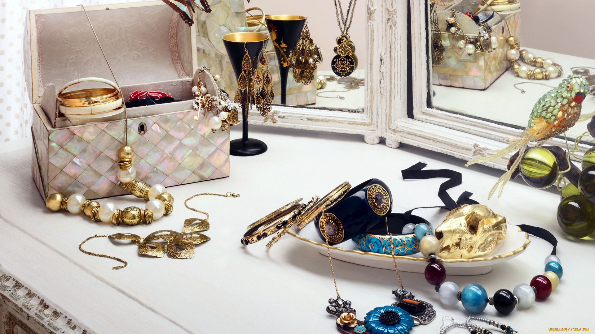 разное, украшения, аксессуары, веера, браслеты, колье, зеркало