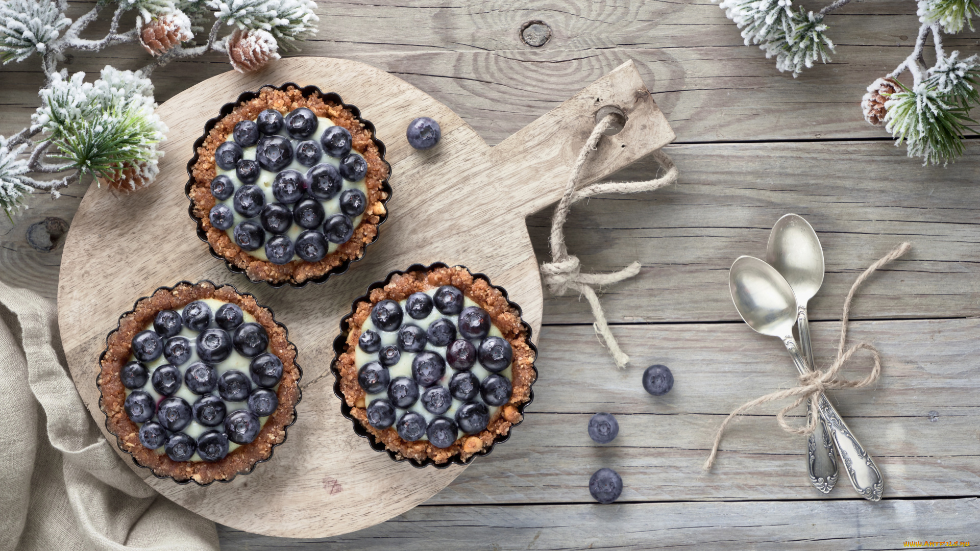 еда, пироги, черника, крем, десерт, ложки, разделочная, доска