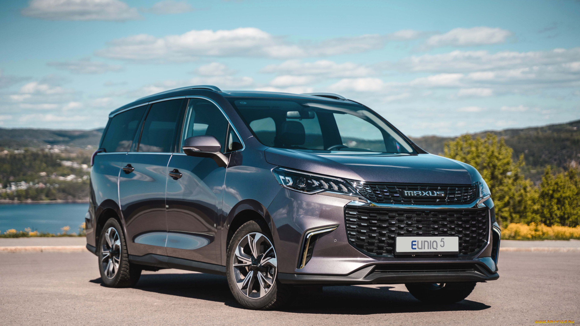 автомобили, maxus