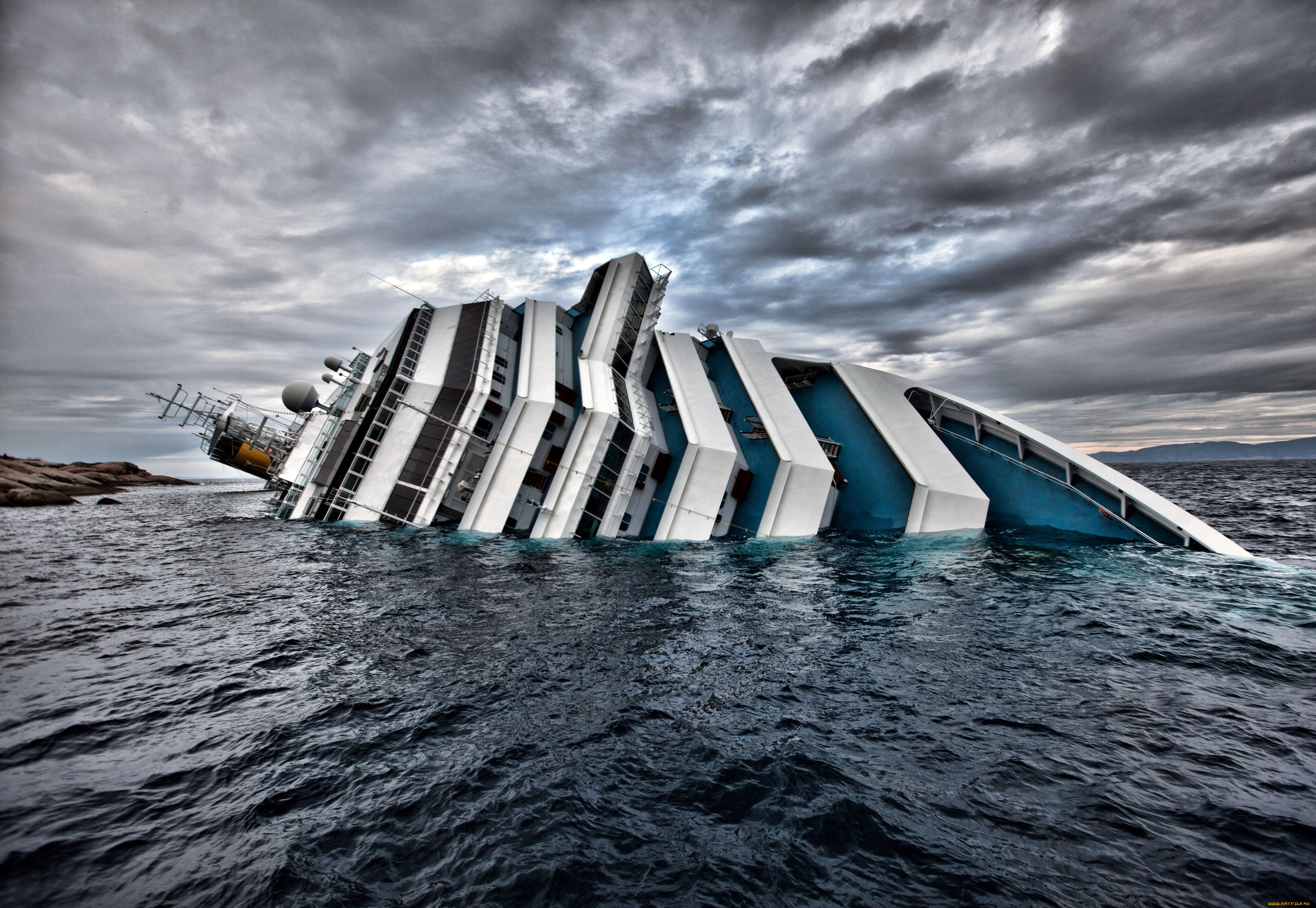 costa, concordia, корабли, лайнеры, катострофа, крушение, средиземное, море