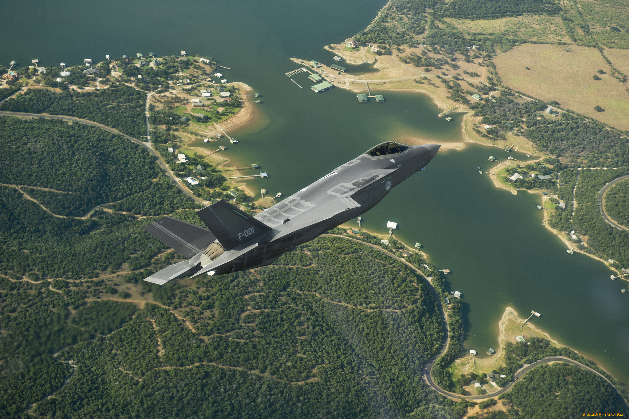 авиация, боевые, самолёты, самолет, дороги, леса, деревья, река, море, пейзаж, панорама, полет, бомбардировщик, lightning, ii, f-35