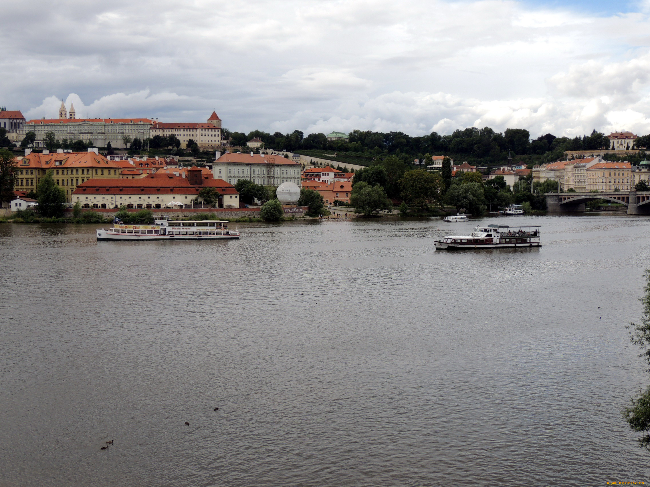 города, прага, , Чехия, река, прогулочные, влтава, корабли