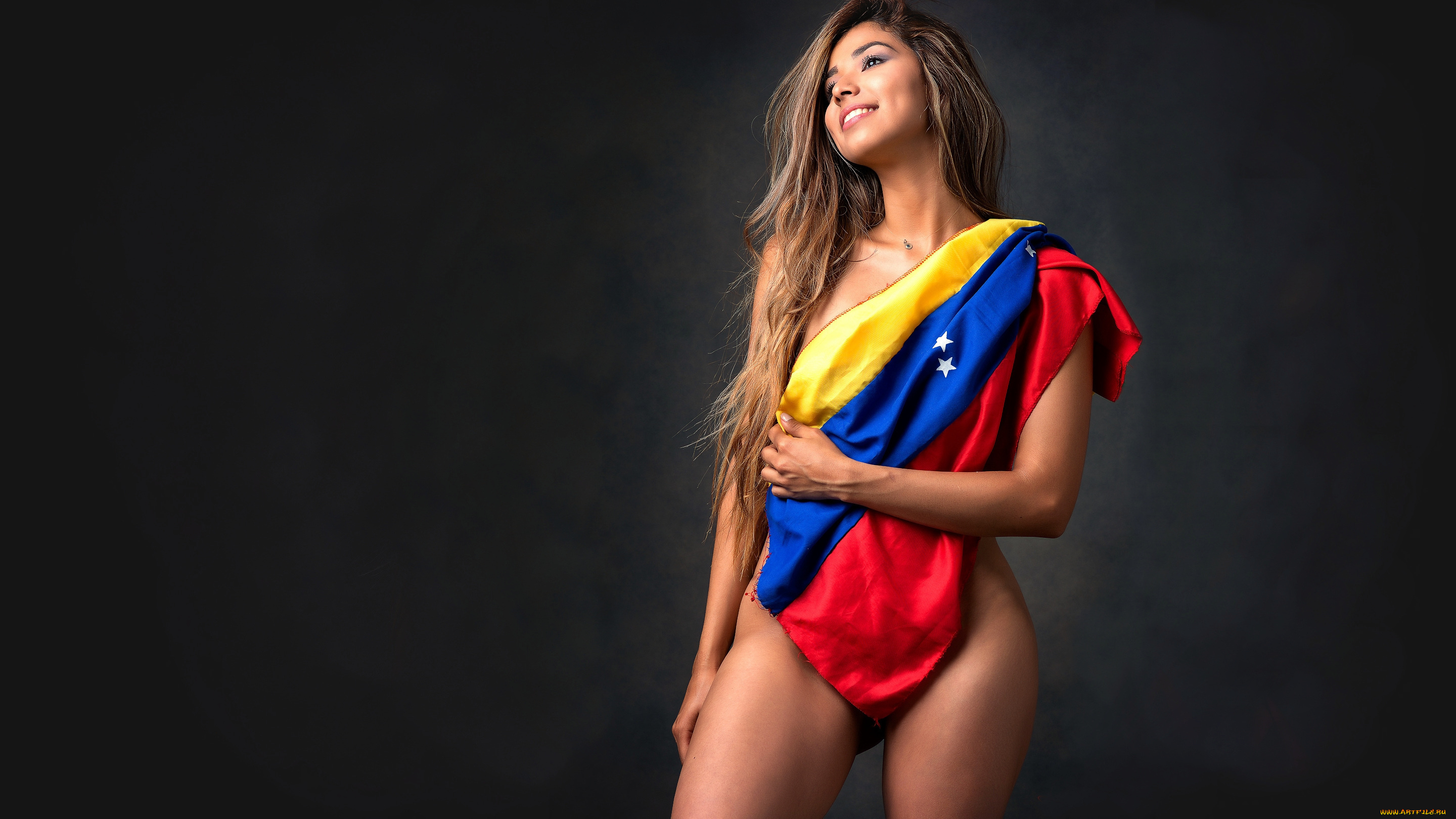 девушки, -unsort, , блондинки, , светловолосые, темный, фон, улыбка, флаг