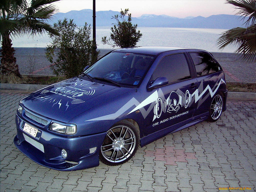 автомобили, seat