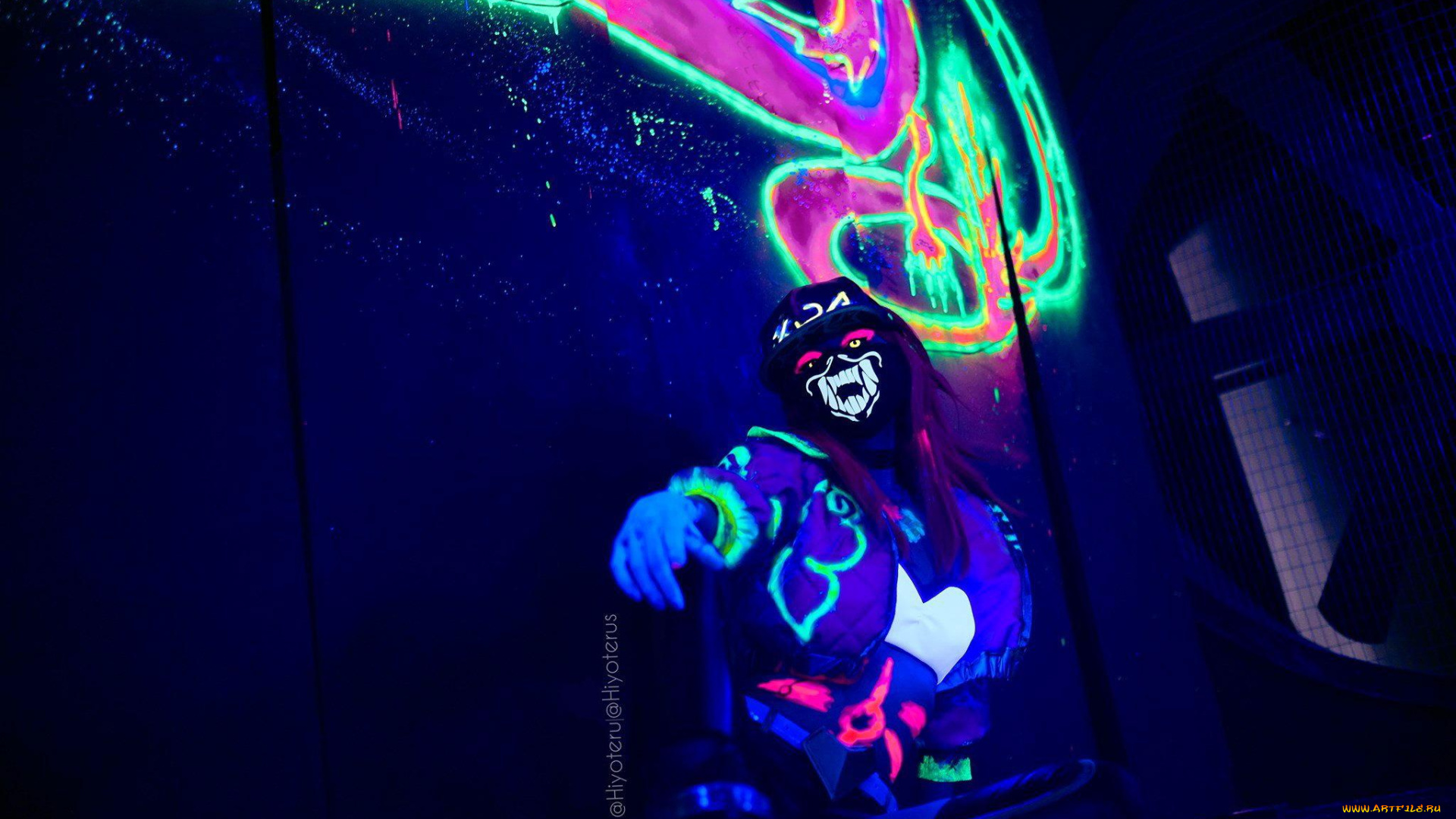 девушки, -, креатив, , косплей, кепка, куртка, краска, неон, граффити