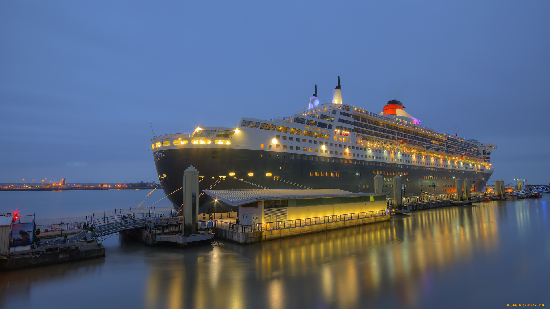 queen, mary, 2, in, liverpool, корабли, лайнеры, океанский, круиз, лайнер, причал