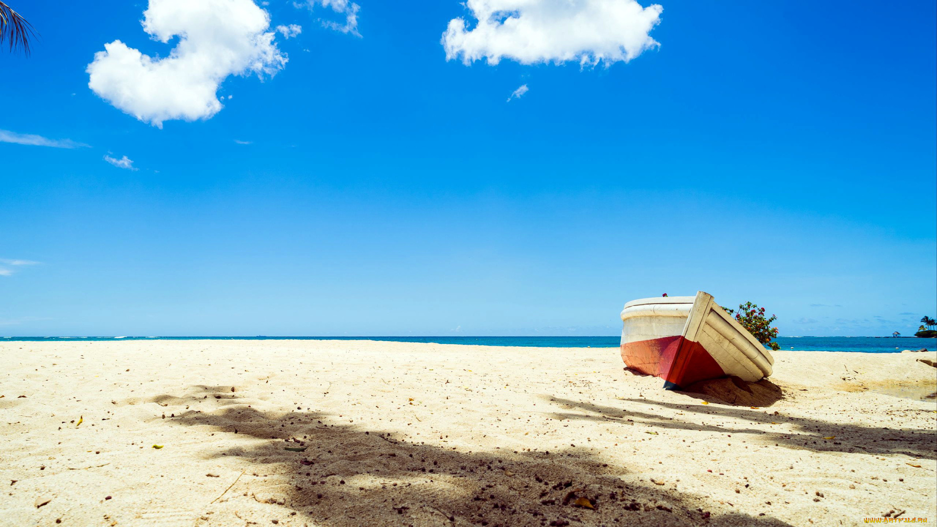 корабли, лодки, , шлюпки, небо, облака, лодка, пляж, песок