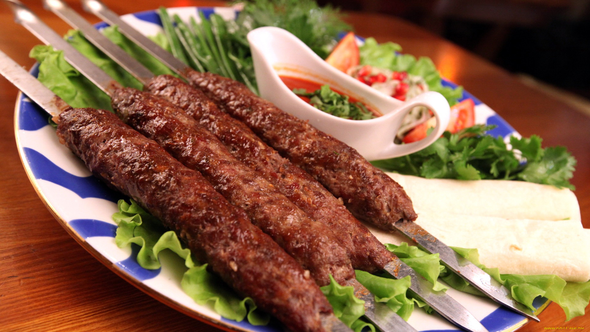 еда, шашлык, , барбекю, шампуры, соус, мясо